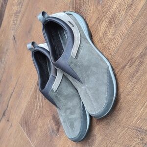 Merrell Women's Waterproof Dewbrook Moc  Slip-On Shoes - Size 6